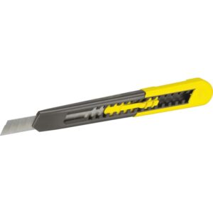 STANLEY® Kniv med knækblade 18mm. Praktisk og hurtig trykknap med flere positioner. Bladknækker i grebet for øget sikkerhed